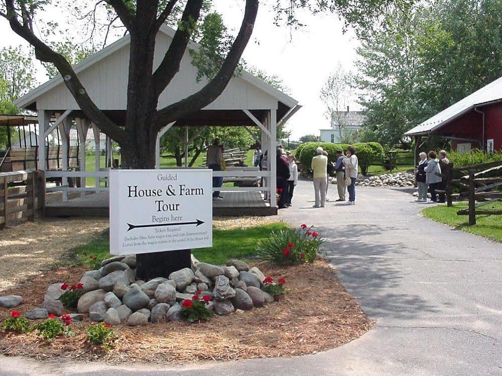 Amish Inn Nappanee Εξωτερικό φωτογραφία